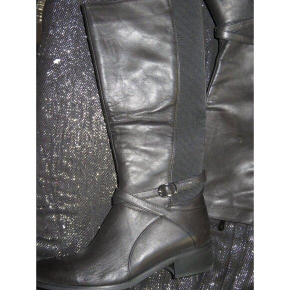 GC Shoes Black Leather Riding Boots Buckle Embellished Full Zip size 7 Brand New - Picture 2 of 7